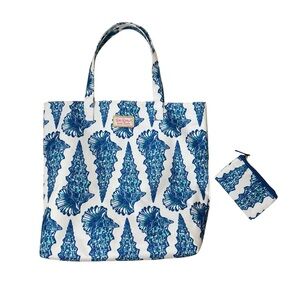 Lilly Pulitzer collab Estee Lauder Tote Bag Beach Seashell White Blue 14" X 16"